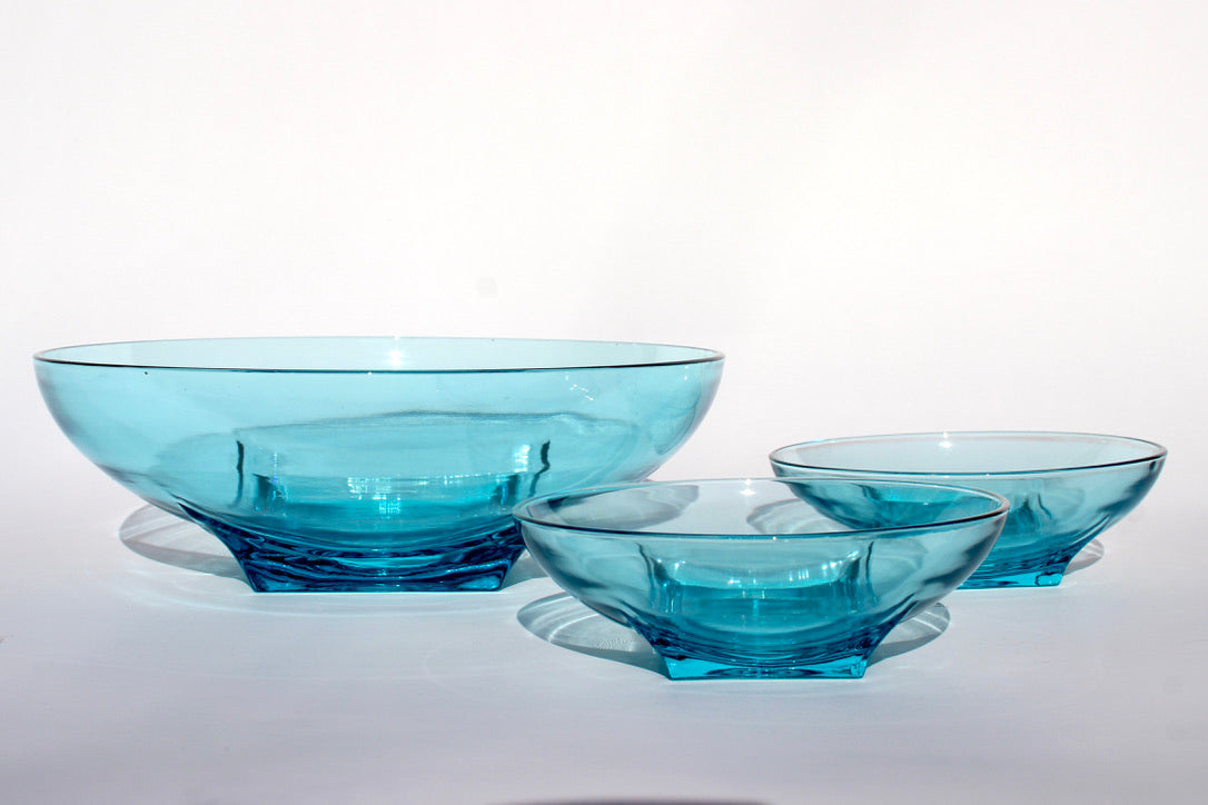 aqua serving bowl set